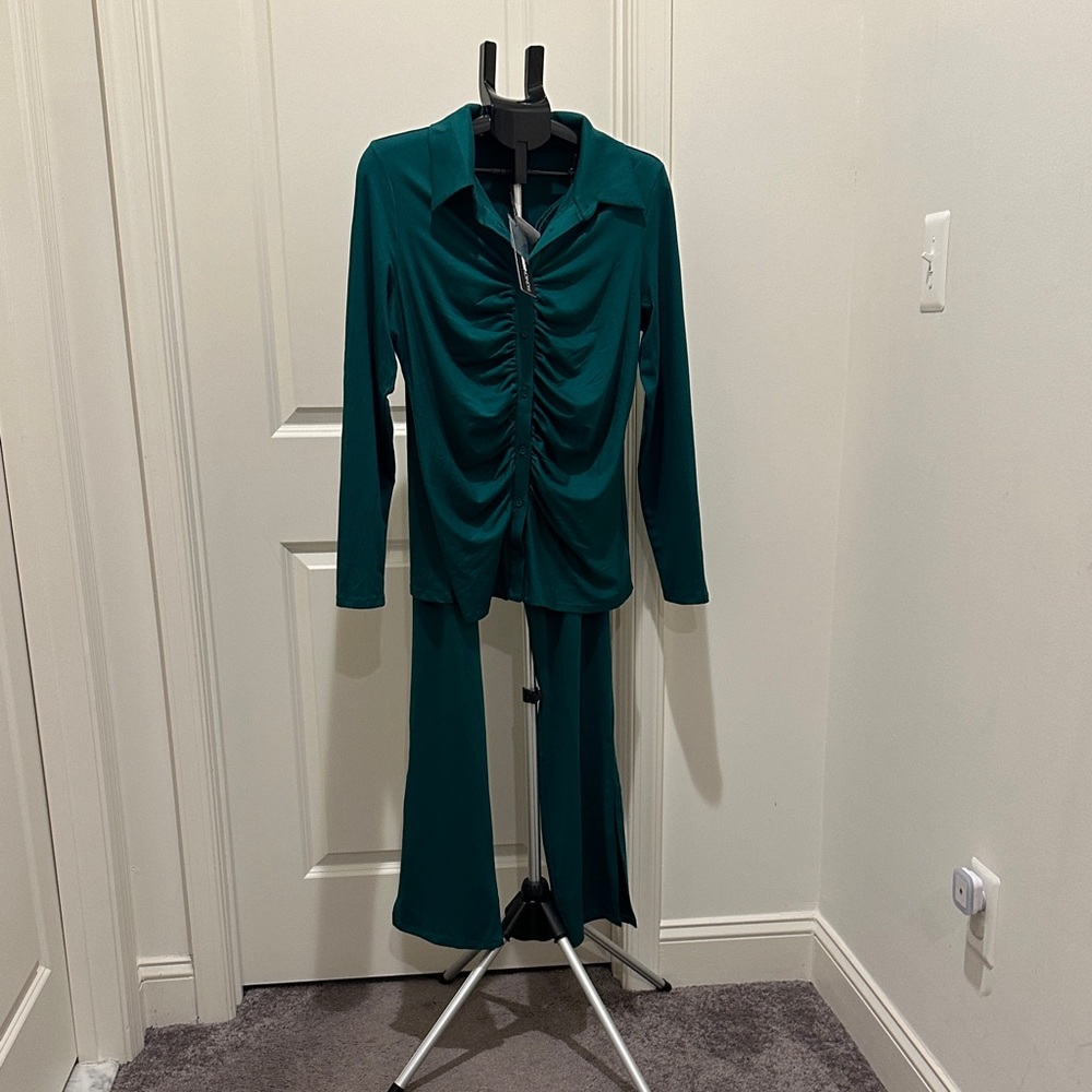 Fashion Nova Teal Ruched Front Collared Top